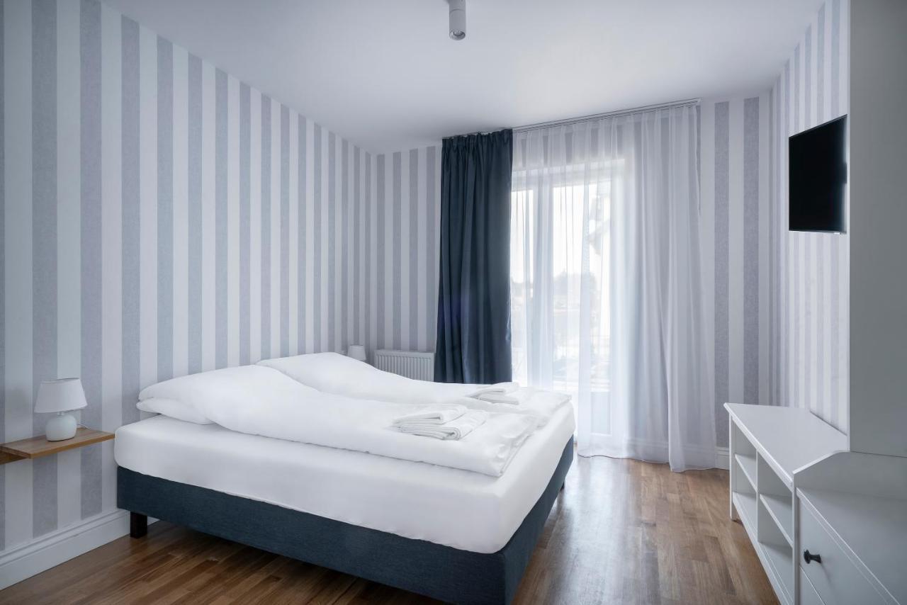 W Starym Porcie - Apartament - 2 Sypialnie Krynica Morska Dış mekan fotoğraf